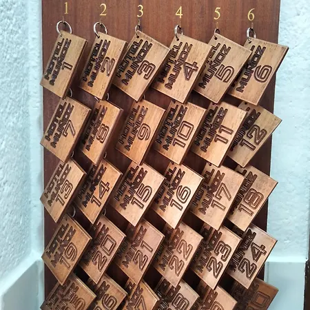 Munoz * موتريل